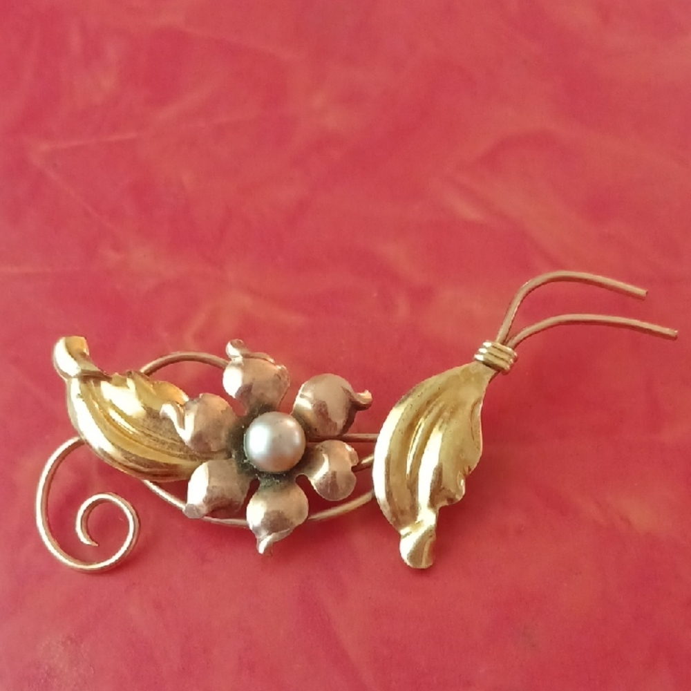 Vintage Courtly Floral Brooch with Pearl Accents  Signed Courtly 1/20-12k G.F.
